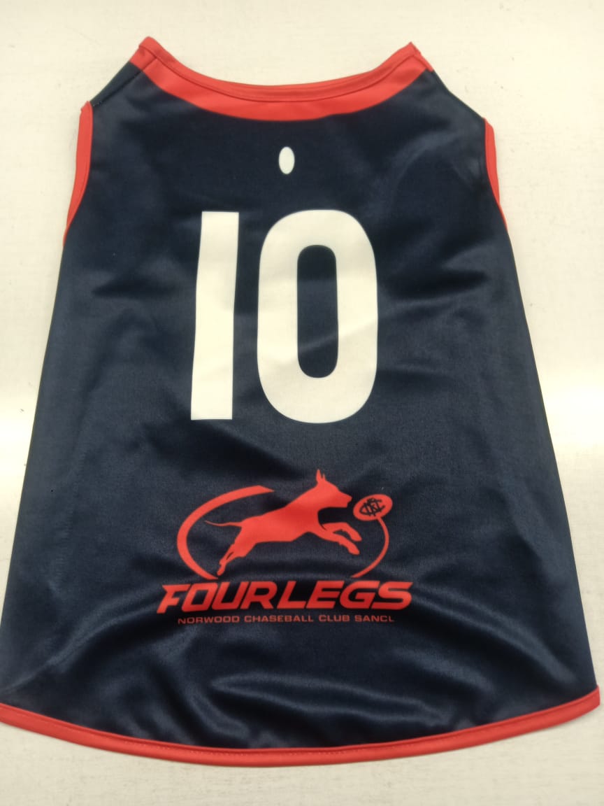 Fourlegs - Dog Guernsey