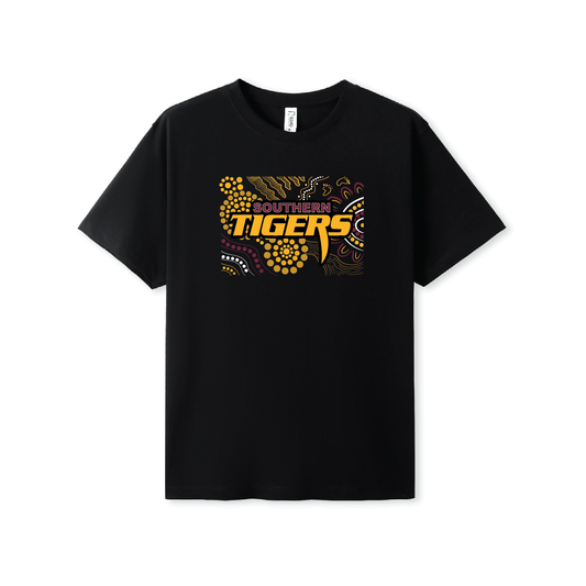 SOUTHERN TIGERS S/S INDIGENOUS ROUND TEE (AP250441)